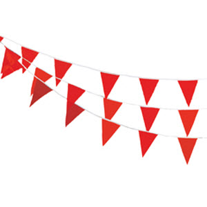 Mutual Industries 14991-79 Red Pennant Flags 60' String