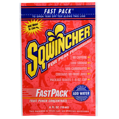 SQWINCHER 015305FP Box of 50 Fruit Punch 6 oz. Yield Liquid Concentrated Fast Packs