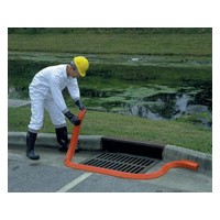 UltraTech International Inc 2050 UltraTech Black 10\' X 4\" X 2 1/4\" Ultra SpillBerm