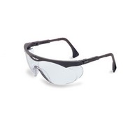 Honeywell S1900X Uvex By Sperian Skyper Safety Glasses With Black Frame And Clear Polycarbonate Uvextreme Anti-Fog Lens